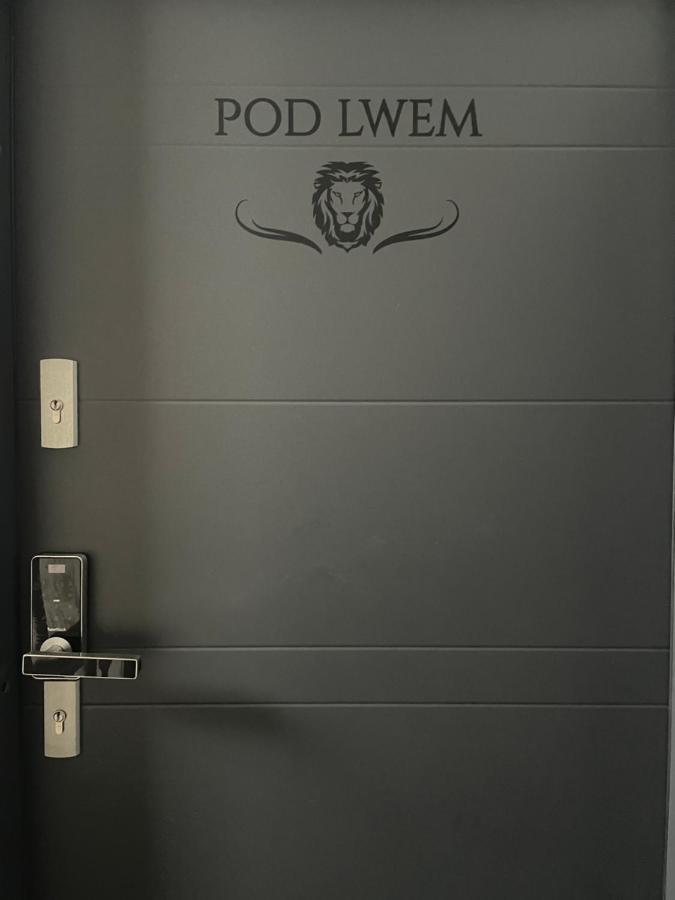 شقة Pod Lwem كوشتيجينا المظهر الخارجي الصورة